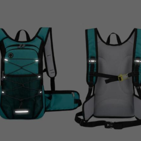 Outdoor Rucksack 20–35L – Leicht, wasserdicht & atmungsaktiv